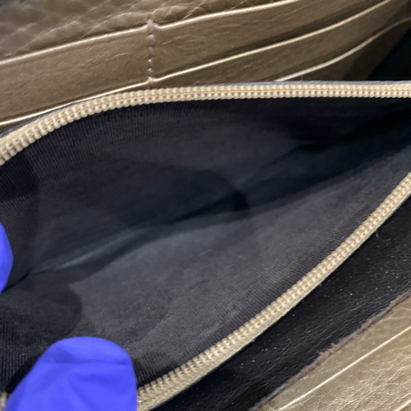 Gucci Gold Bamboo Ribbon Zip Around Wallet Sku#85428 (Gently used, rubbing) - Picture 10 of 14